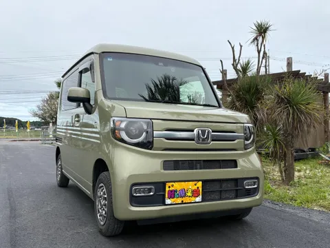 Honda N-VAN Plus Style