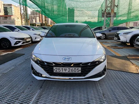Hyundai Elantra (Avante)