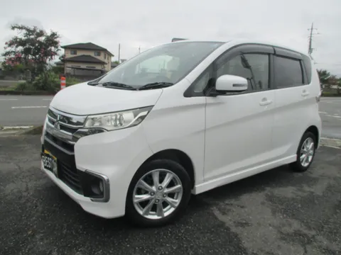 Mitsubishi eK Custom
