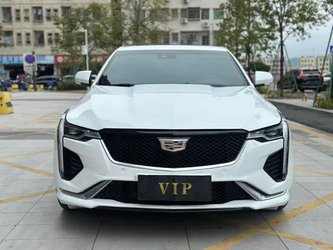 Cadillac CT4