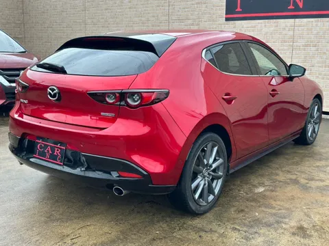 Mazda MAZDA3 Fastback