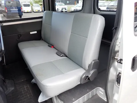 Toyota TownAce Van