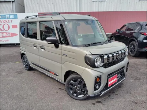 Suzuki Spacia Gear