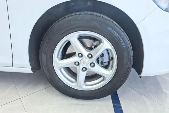 Chevrolet Malibu XL