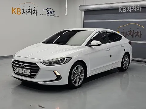 Hyundai Elantra (Avante)