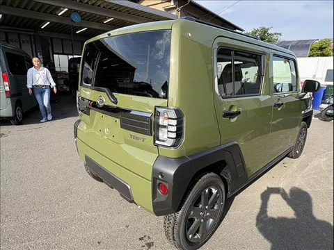 Daihatsu Taft