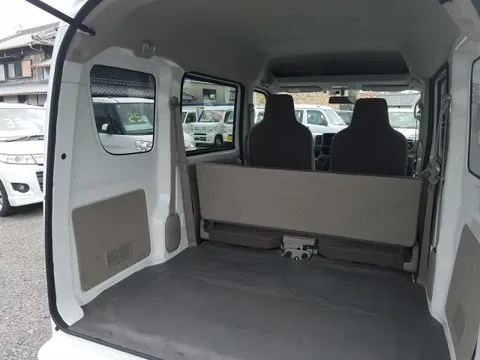 Nissan Clipper
