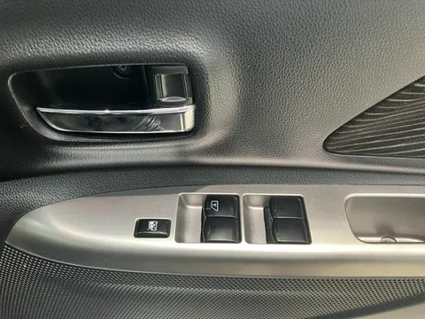 Mitsubishi eK Space Custom