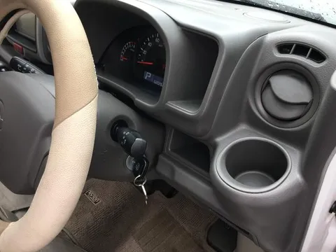 Nissan Clipper