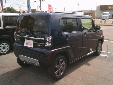 Daihatsu Taft