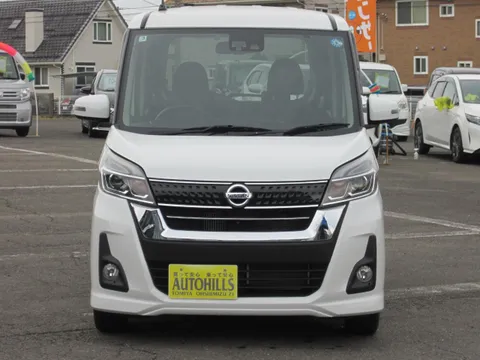 Nissan Dayz Roox