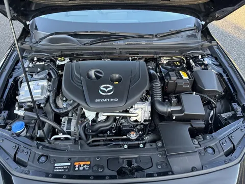 Mazda MAZDA3 Sedan