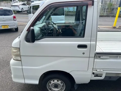 Toyota Pixis Truck