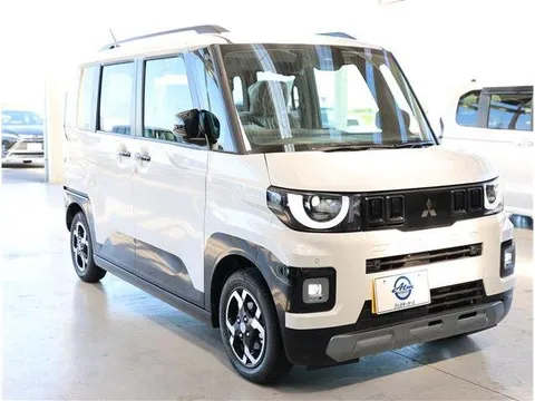 Mitsubishi Delica Mini