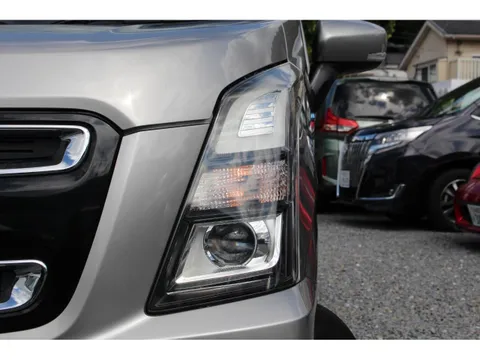 Suzuki Wagon R Stingray