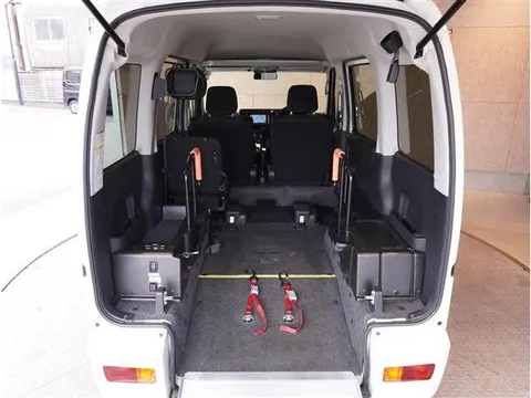 Daihatsu Atrai Wagon
