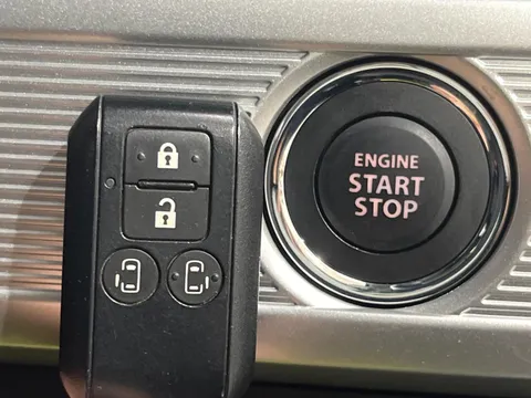 Suzuki Spacia Gear