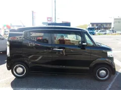 Honda N-BOX Slash