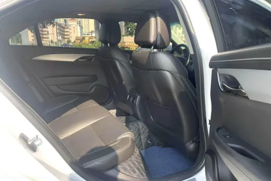 Cadillac ATS-L