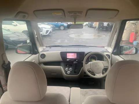 Mitsubishi eK Space