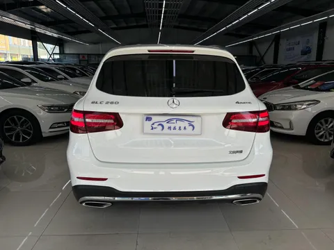 Mercedes-Benz Mercedes-Benz GLC