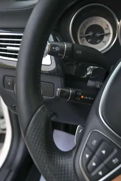 Mercedes-Benz Mercedes-Benz CLS