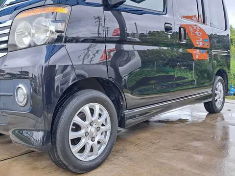 Daihatsu Atrai Wagon