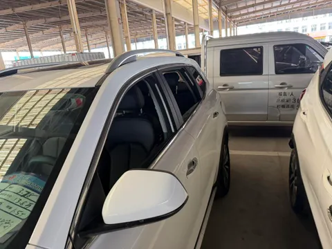Roewe RX5
