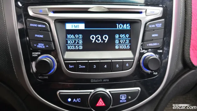 Hyundai Accent