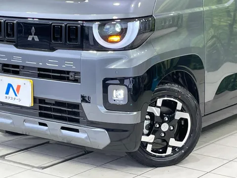 Mitsubishi Delica Mini