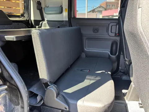 Suzuki Spacia Base