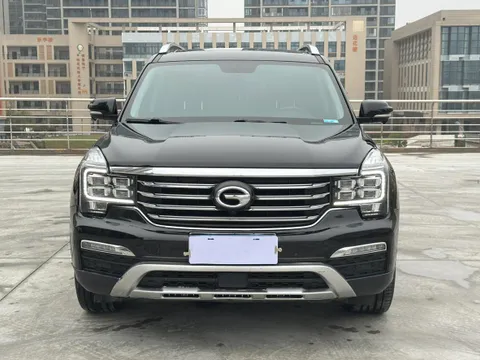 Gac GS8