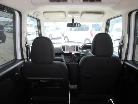 Mitsubishi eK Space Custom