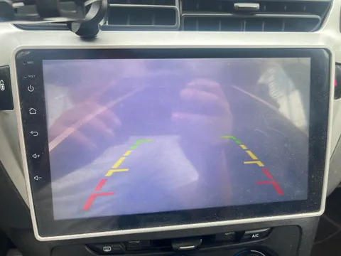 Infiniti Q70