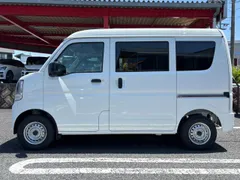 Mitsubishi Minicab Van
