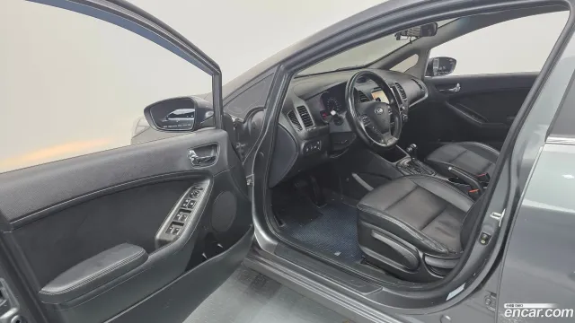 Kia Cerato (K3)