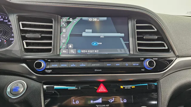 Hyundai Elantra (Avante)