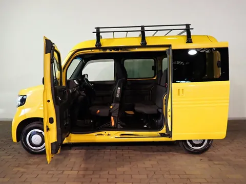 Honda N-VAN Plus Style