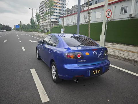 Mazda Mazda 3