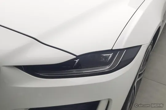 Jaguar XEL