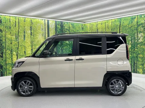 Mitsubishi Delica Mini