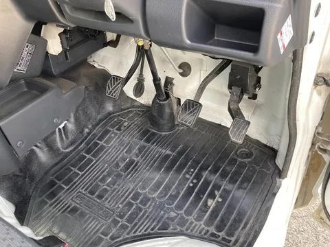 Mazda Scrum Truck