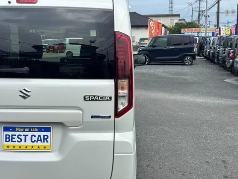 Suzuki Spacia