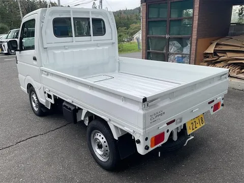 Nissan Clipper Truck