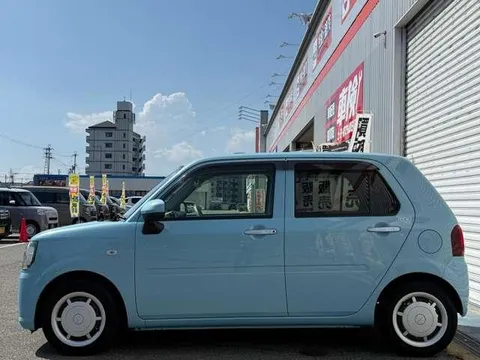 Daihatsu Mira Tocot