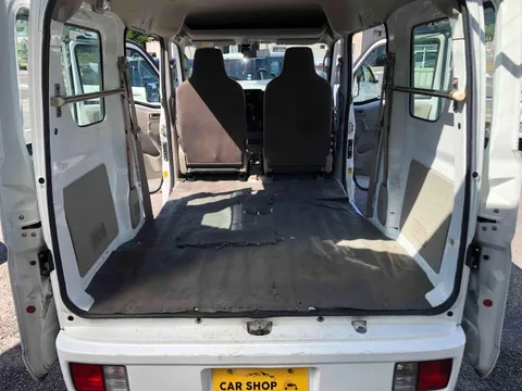 Mitsubishi Minicab Van