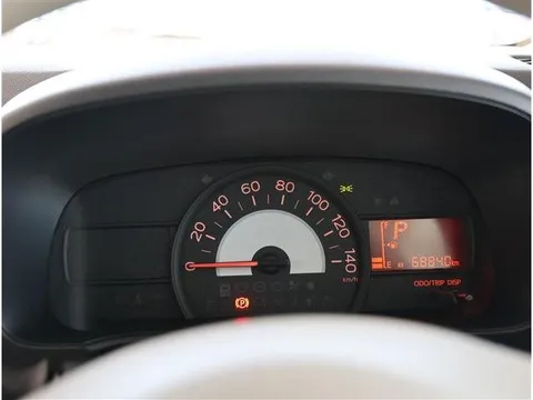 Daihatsu Mira Tocot