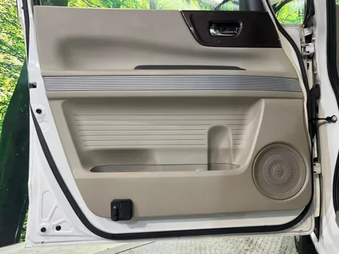 Honda N-BOX Slash