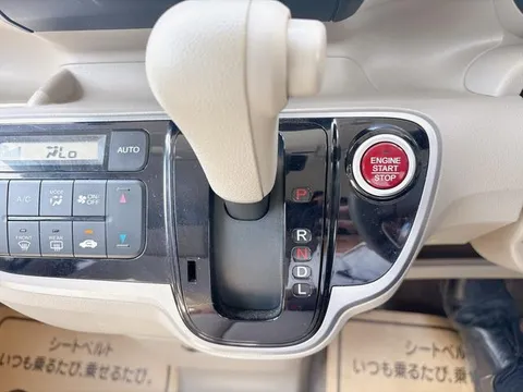 Honda N-BOX Plus