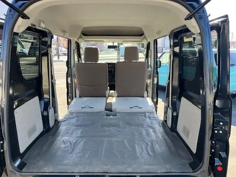Mitsubishi Minicab Van